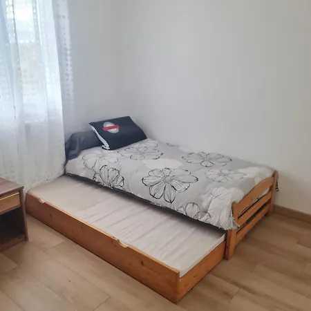 Maison Au Mans Pour Les 24h Holiday home