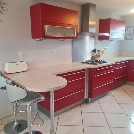 Maison Au Mans Pour Les 24h *