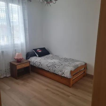 Maison Au Mans Pour Les 24h Hébergement de vacances *