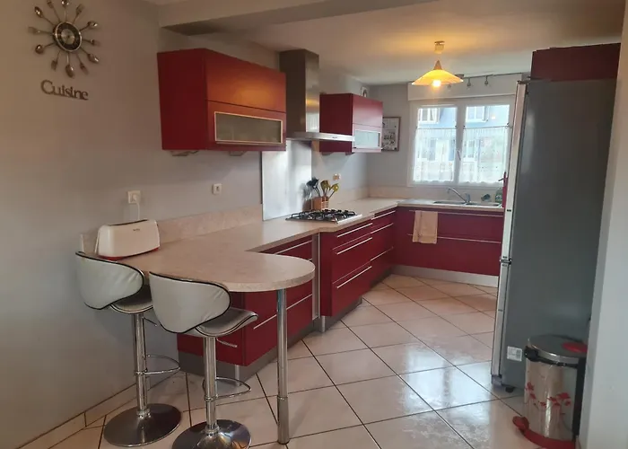 Casa de Férias Maison Au Mans Pour Les 24h